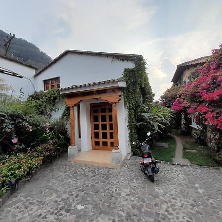 Hostal Casa Buho 危地马拉安地瓜 外观 照片